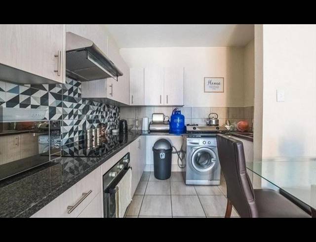 3 BEDROOM TOWNHOUSE FOR SALE IN BEYERS PARK